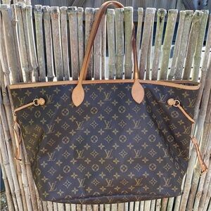 Louis Vuitton Neverfull Monogram GM